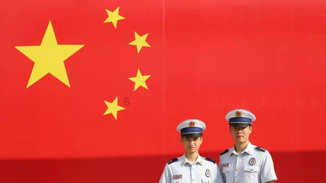 章鱼喷墨汁