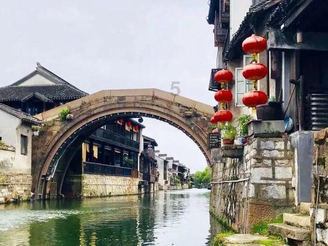 风云A8 PK银河L6，谁是主流混动家轿新标杆？
